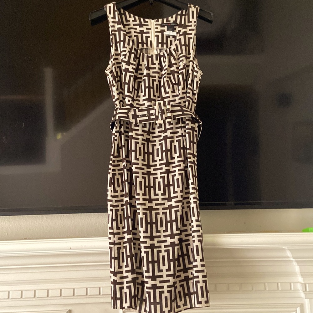 VINTAGE LINEN BLEND GEOMETRIC BROWN IVORY PRINT SLEEVELESS BELTED SHEATH
